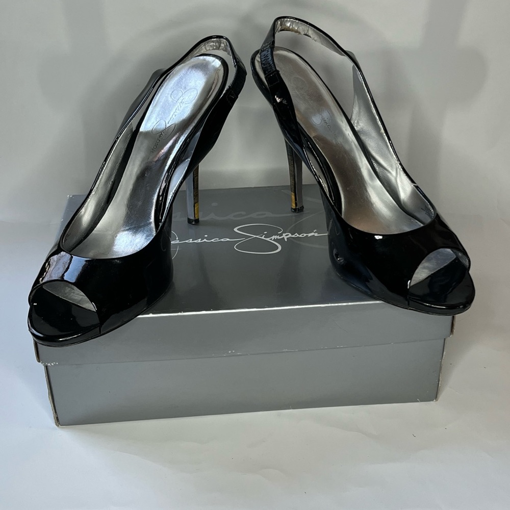 Jessica Simpson Marble-Stripped Slingback Heels